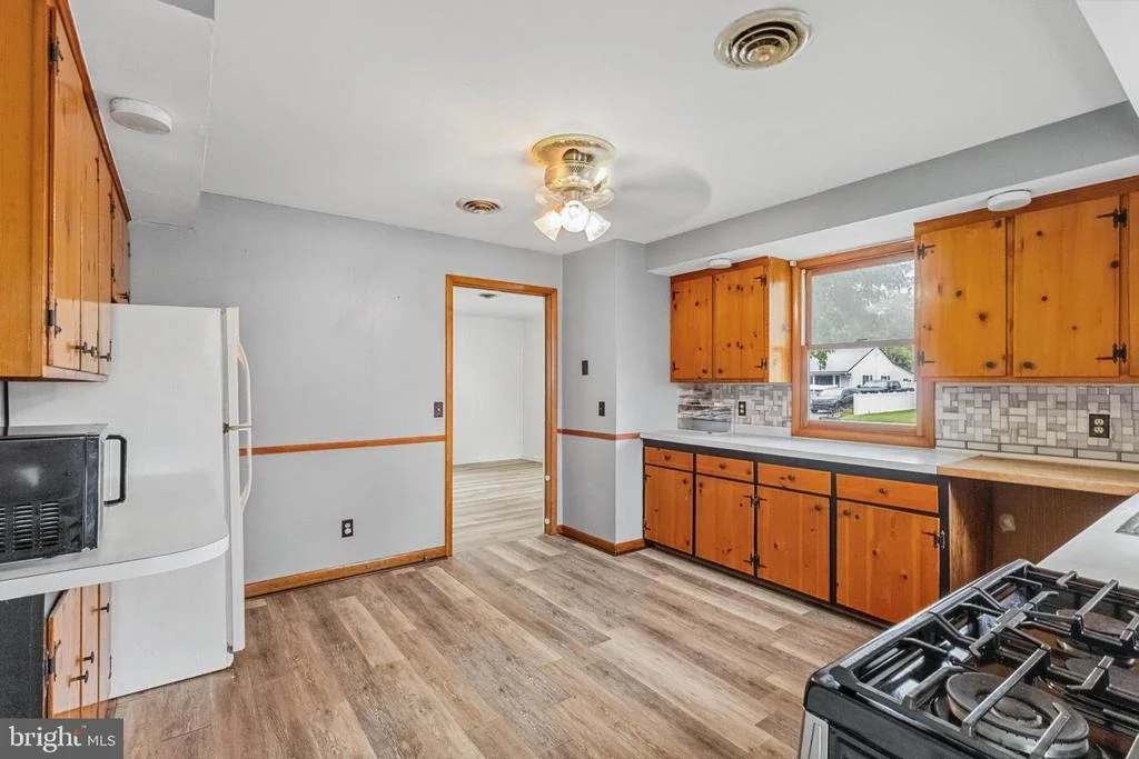 Photo of 600 ELM DRIVE