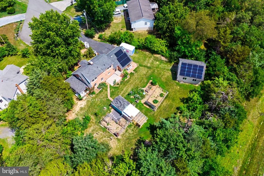 Photo of 2105 SHAWN DRIVE