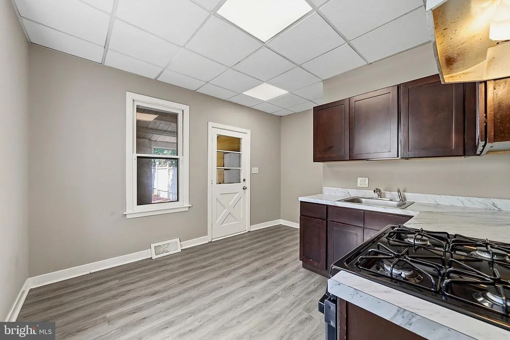 Photo of 258 WALNUT STREET