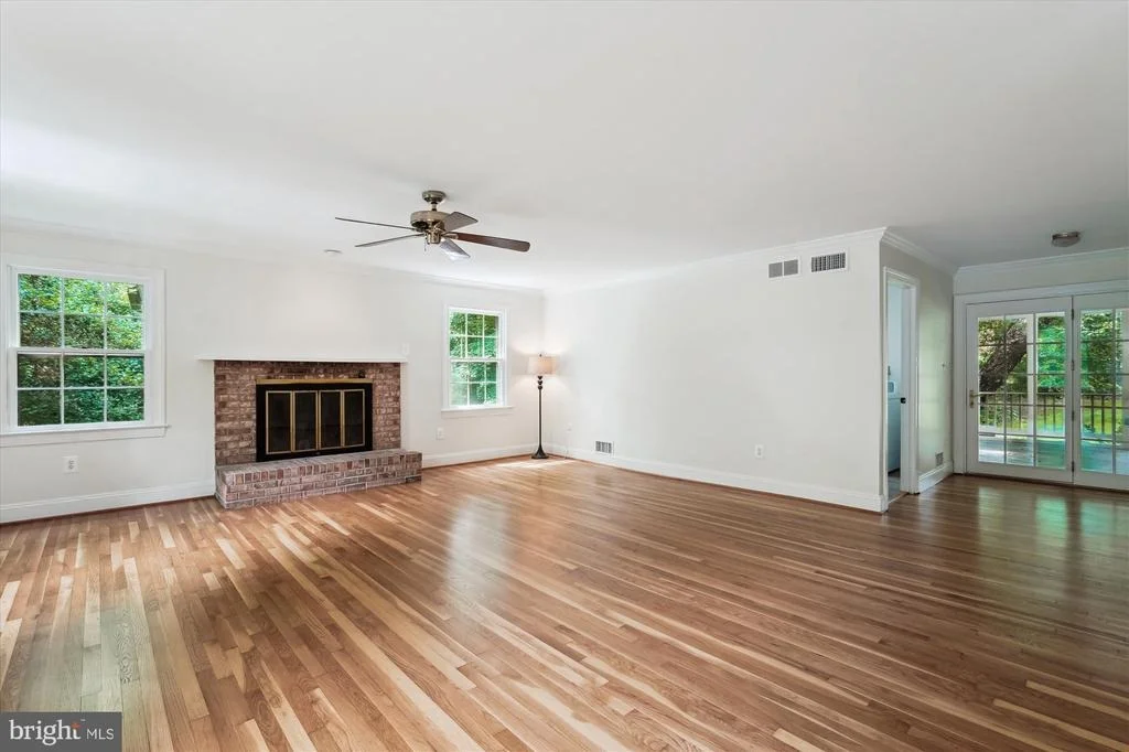 Photo of 7621 BURFORD DRIVE