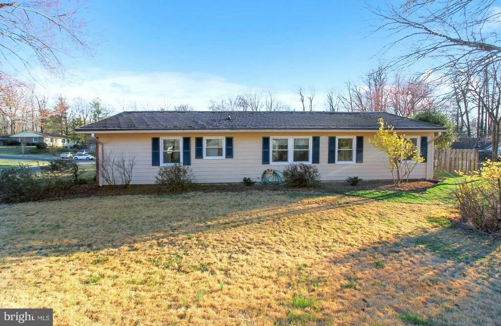 Photo of 13800 BEACON HOLLOW LANE