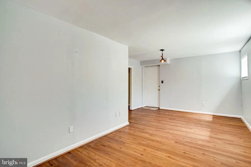 Photo of 9813 MAINSAIL DRIVE