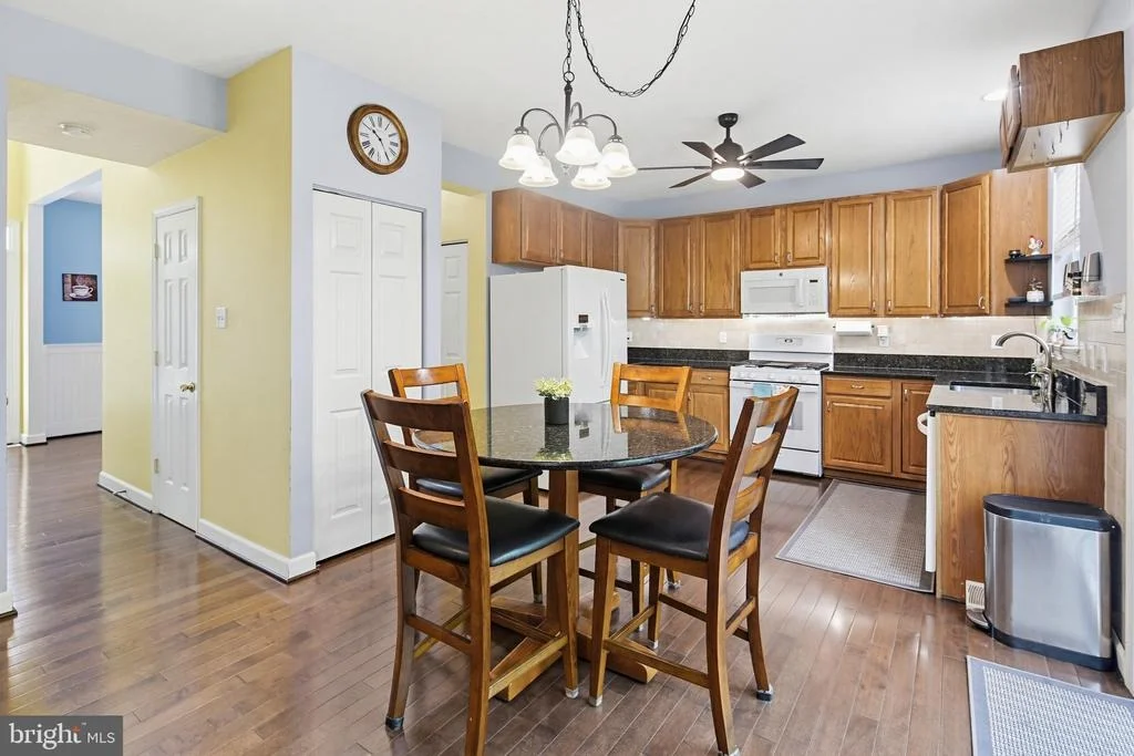 Photo of 1804 HARROWSMITH COURT