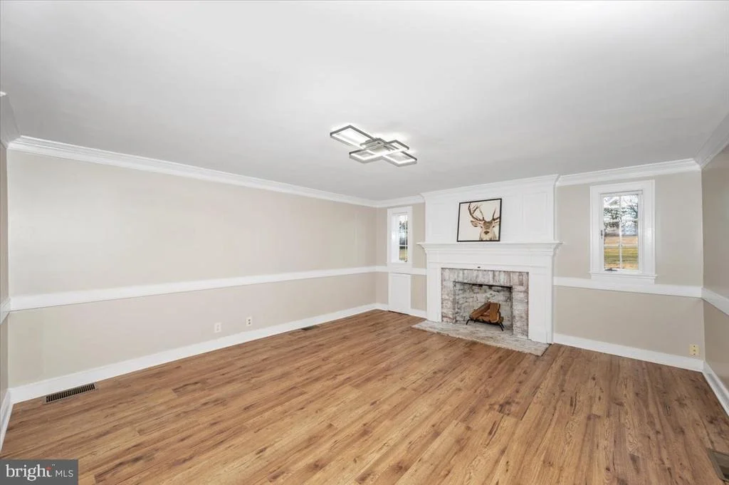 Photo of 11012 ARNOLD LANE