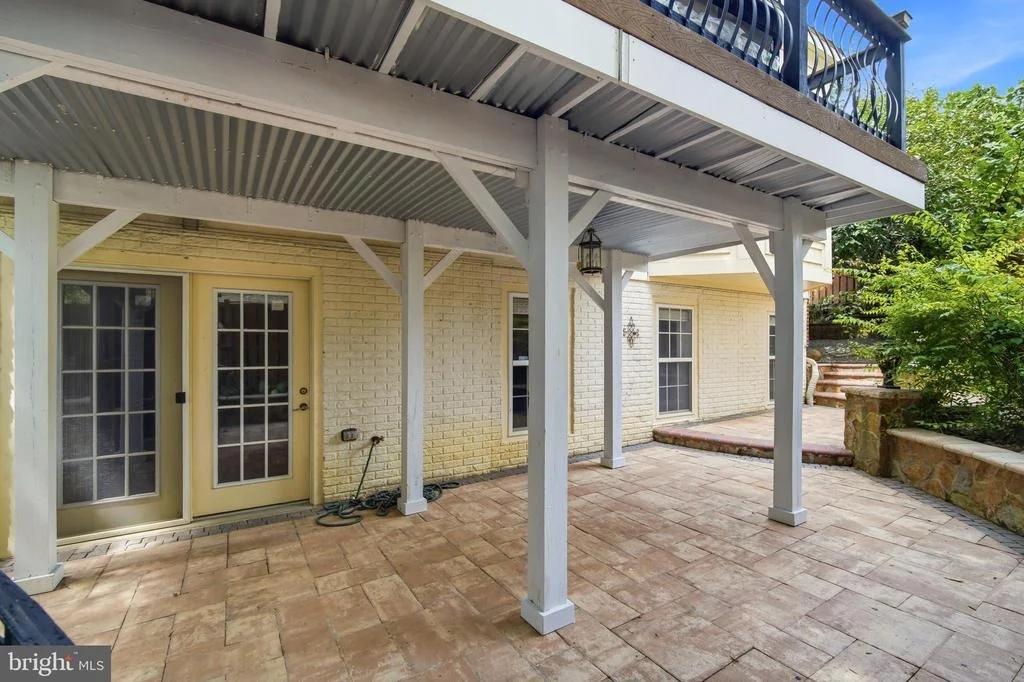 Photo of 8181 USHER DRIVE