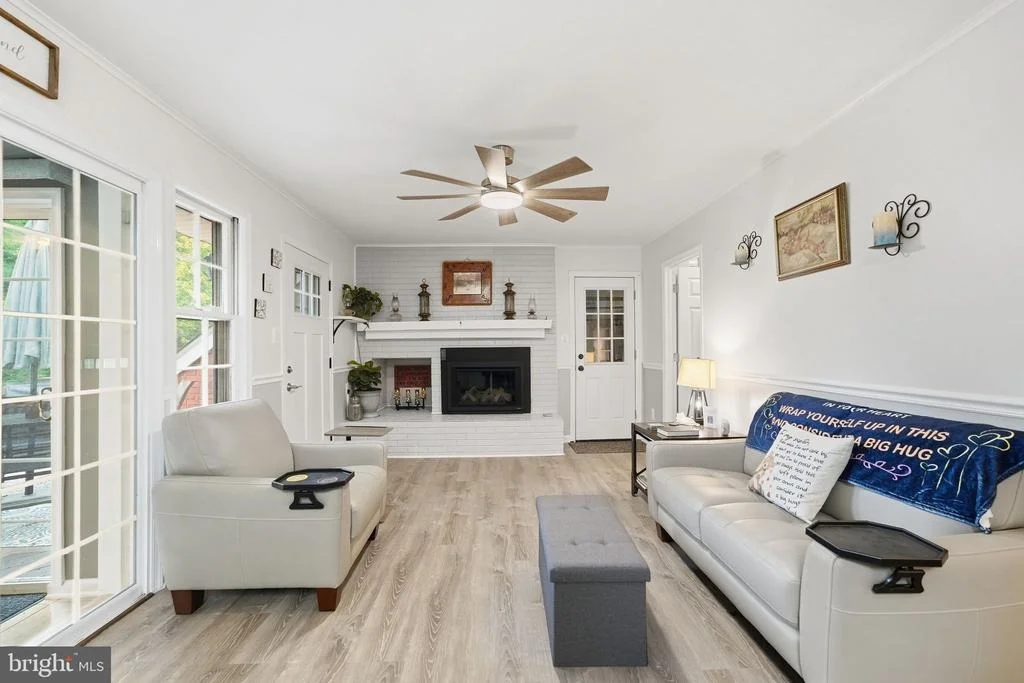 Photo of 8114 HILLCREST DRIVE