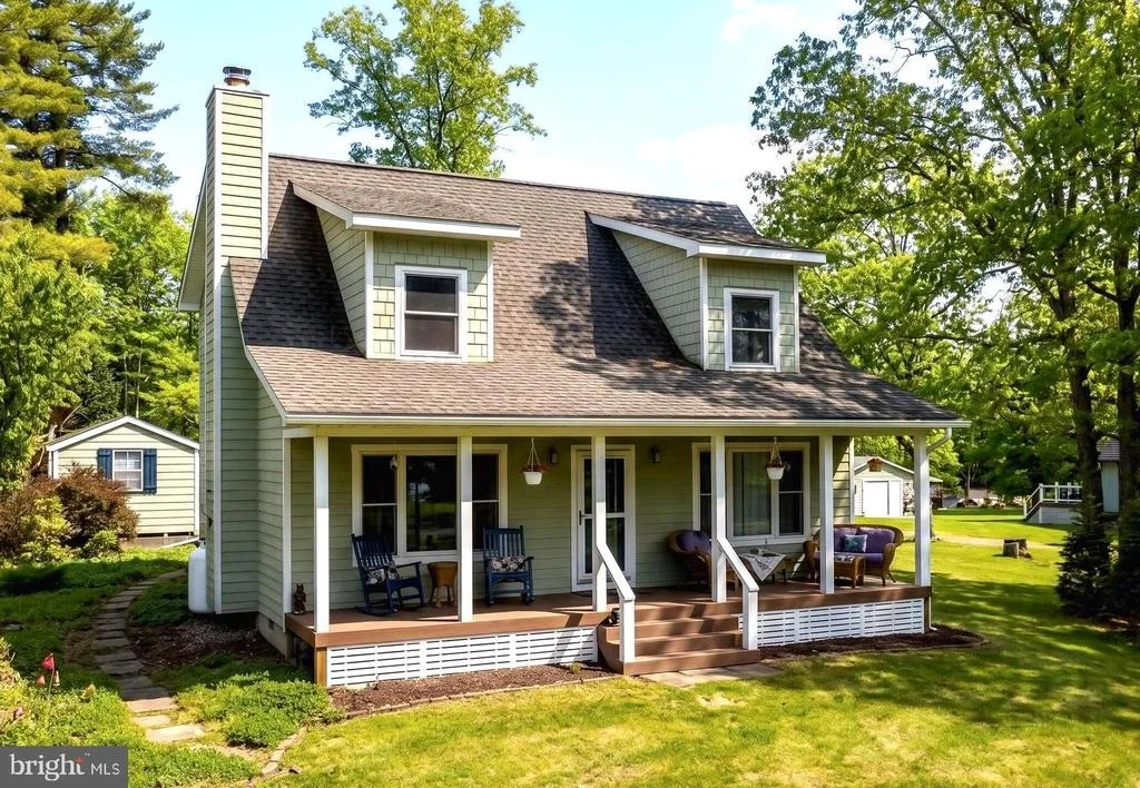 Photo of 96 WHISPERING WAY