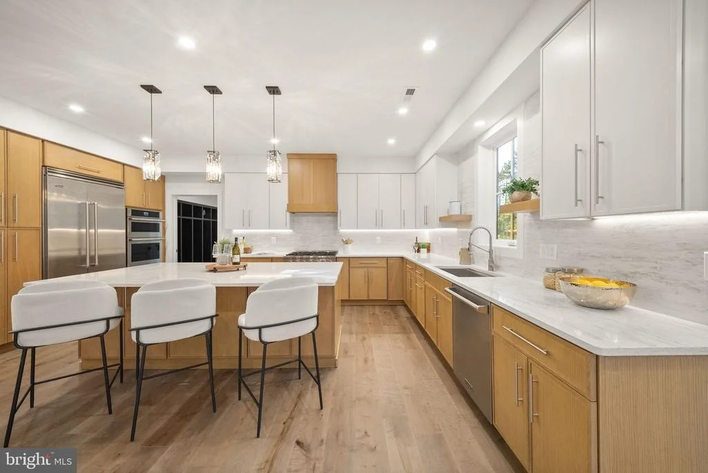 Photo of 8615 ACORN CIRCLE