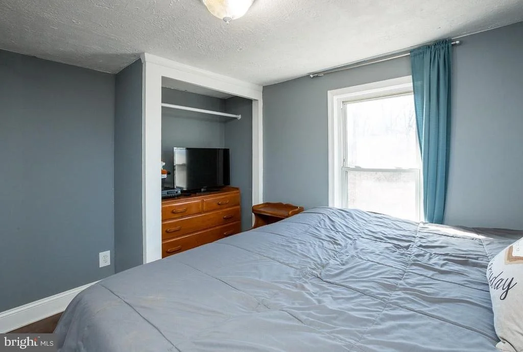 Photo of 5431 HINES ROAD