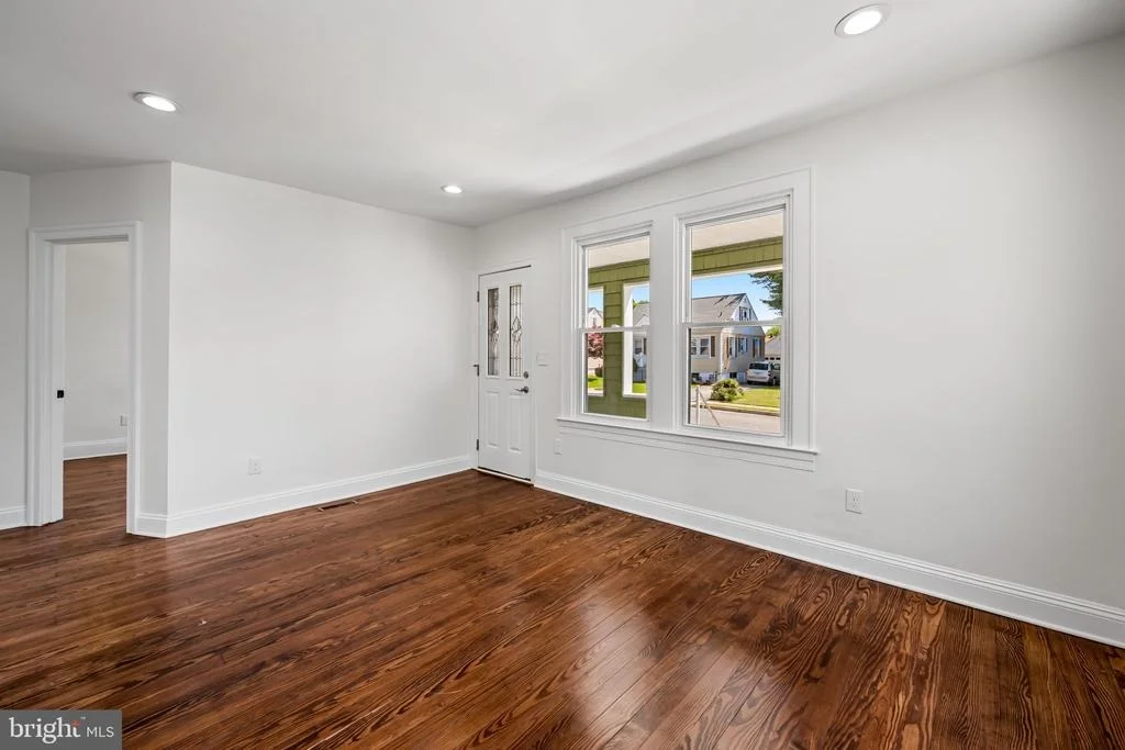 Photo of 112 LINHIGH AVENUE
