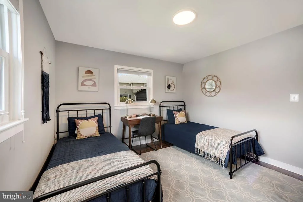 Photo of 11403 NAIRN ROAD