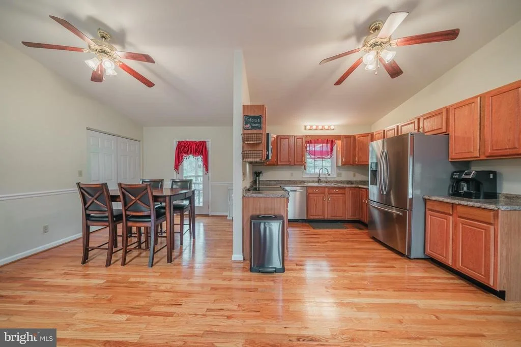 Photo of 15221 WOODCREST DRIVE