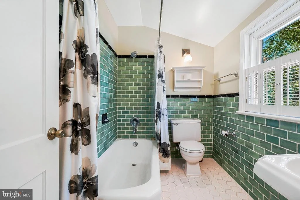 Photo of 3209 CUMMINGS LANE