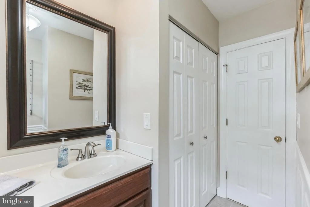 Photo of 3963 BAYSIDE DRIVE