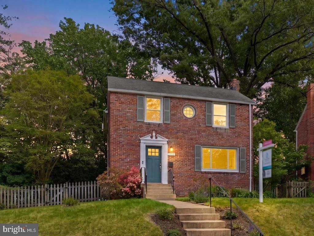 Photo of 1102 MEURILEE LANE