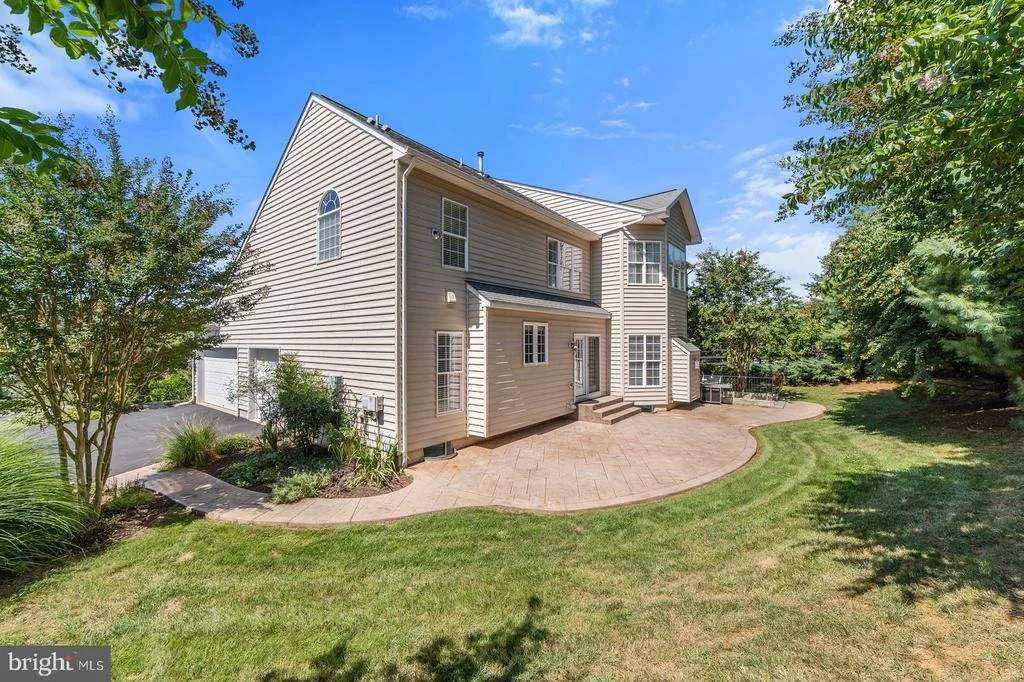 Photo of 6905 MILL VALLEY DRIVE