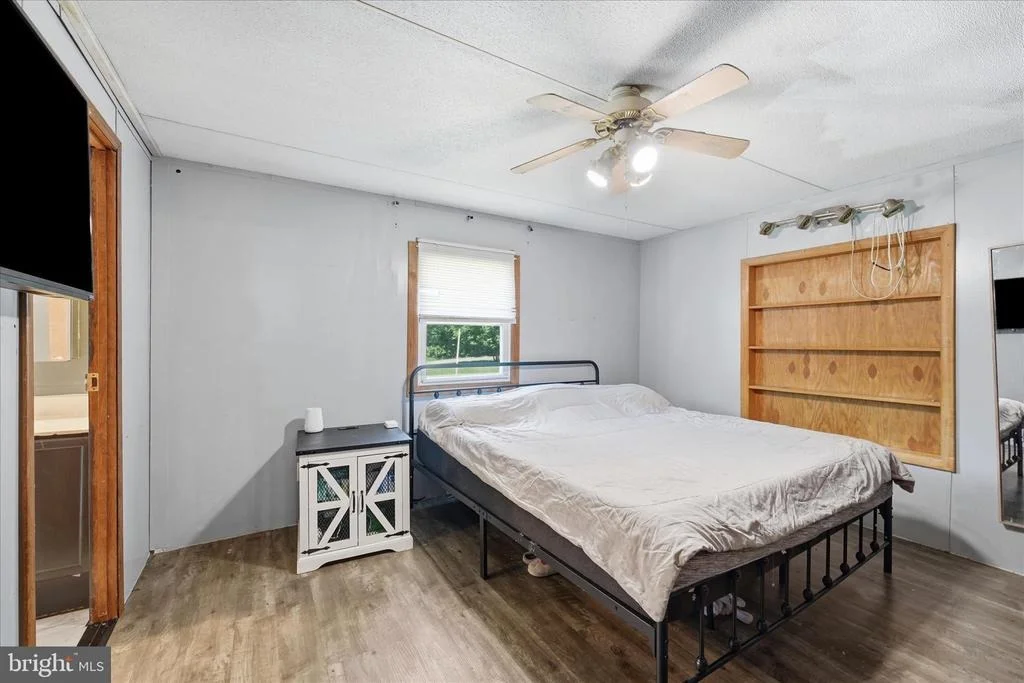Photo of 14316 TOWER ROAD