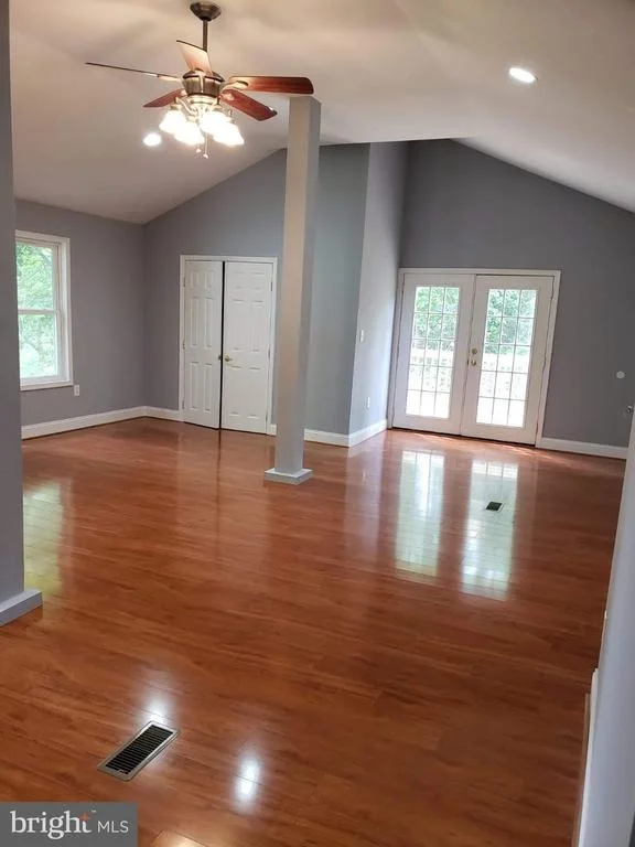 Photo of 6801 TEMPLE HILL ROAD