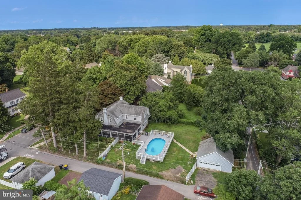 Photo of 24 HAZEL ROAD