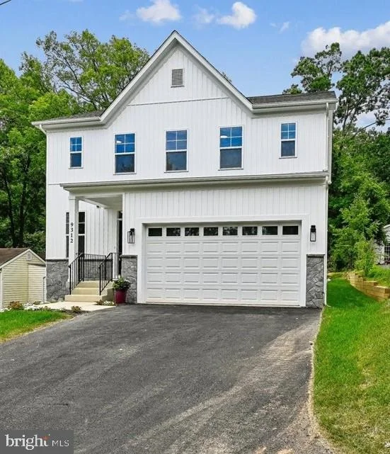 Photo of 9312 MADISON AVENUE