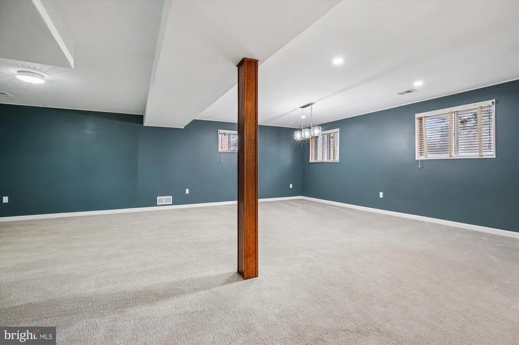 Photo of 713 HORTON DRIVE