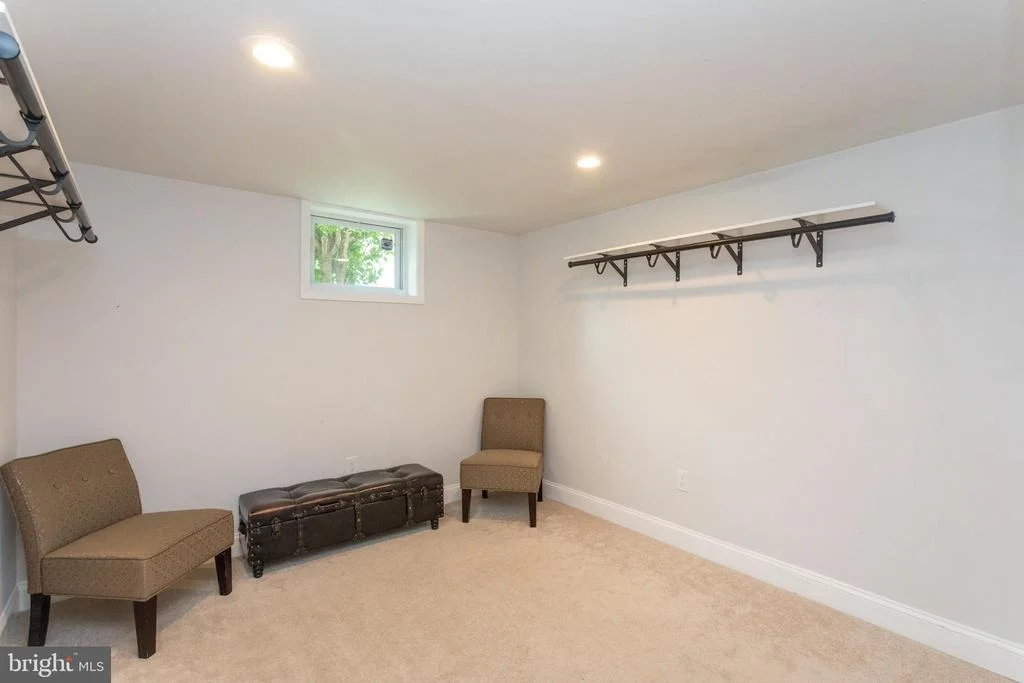 Photo of 617 LONGVIEW DRIVE