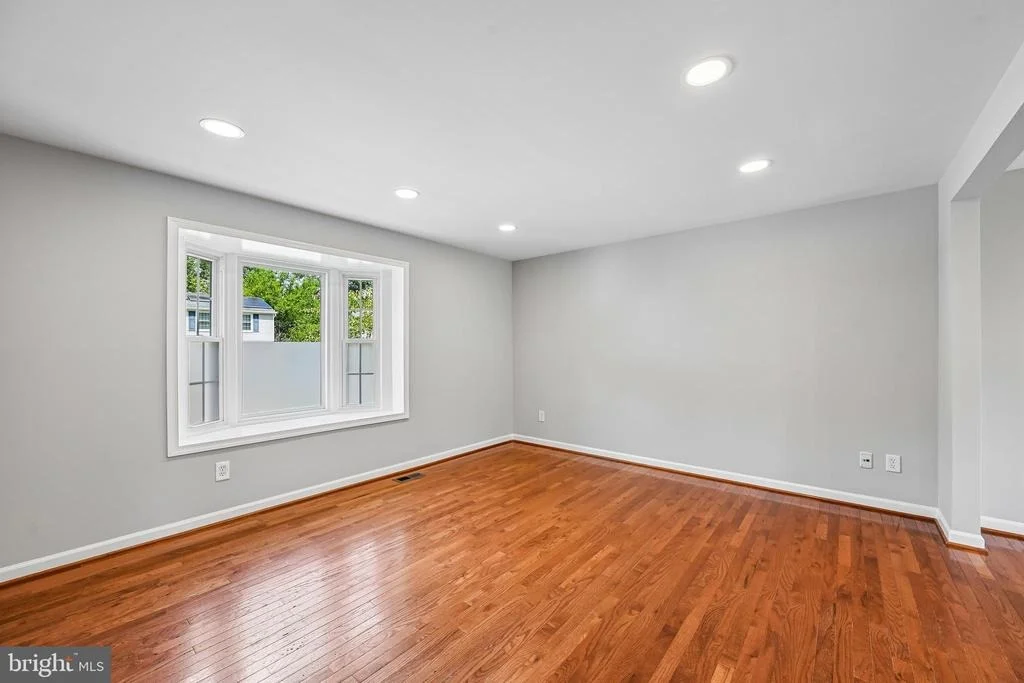 Photo of 1475 MORDOR LANE
