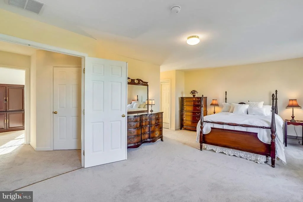 Photo of 2244 CHEROKEE DRIVE