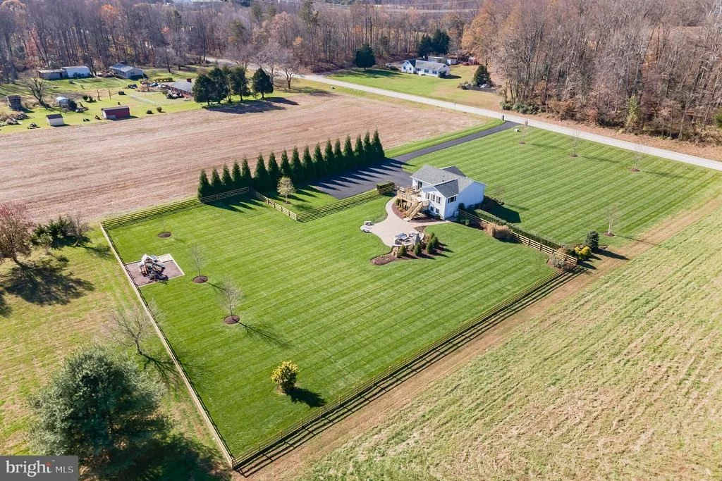 Photo of 3229 BEARDS POINT ROAD