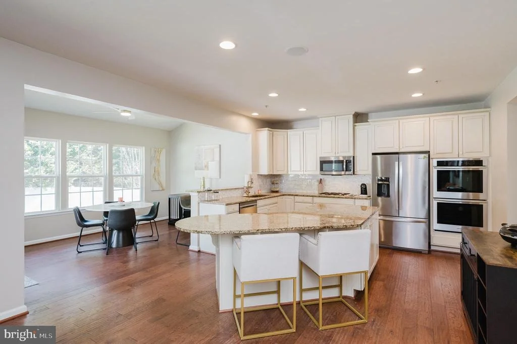 Photo of 744 FALCON LANE
