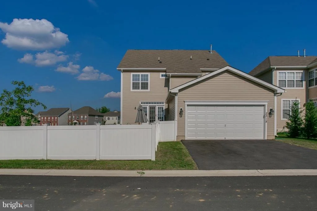 Photo of 2318 SAINT JOSEPHS DRIVE