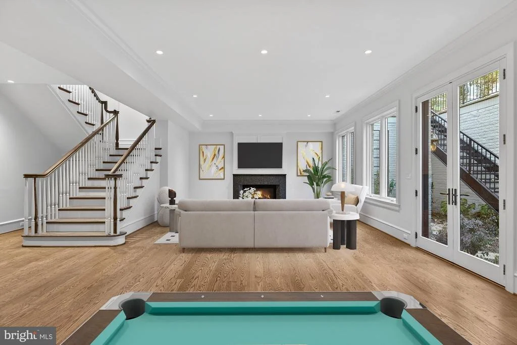 Photo of 3031 N STUART STREET