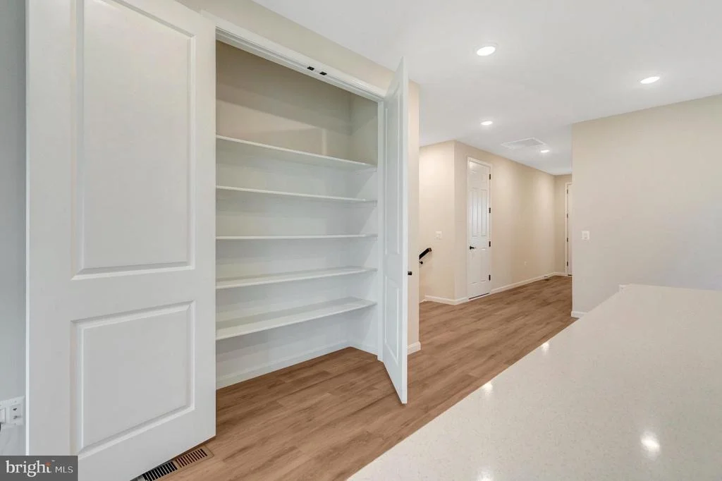 Photo of 104 MIDSUMMER