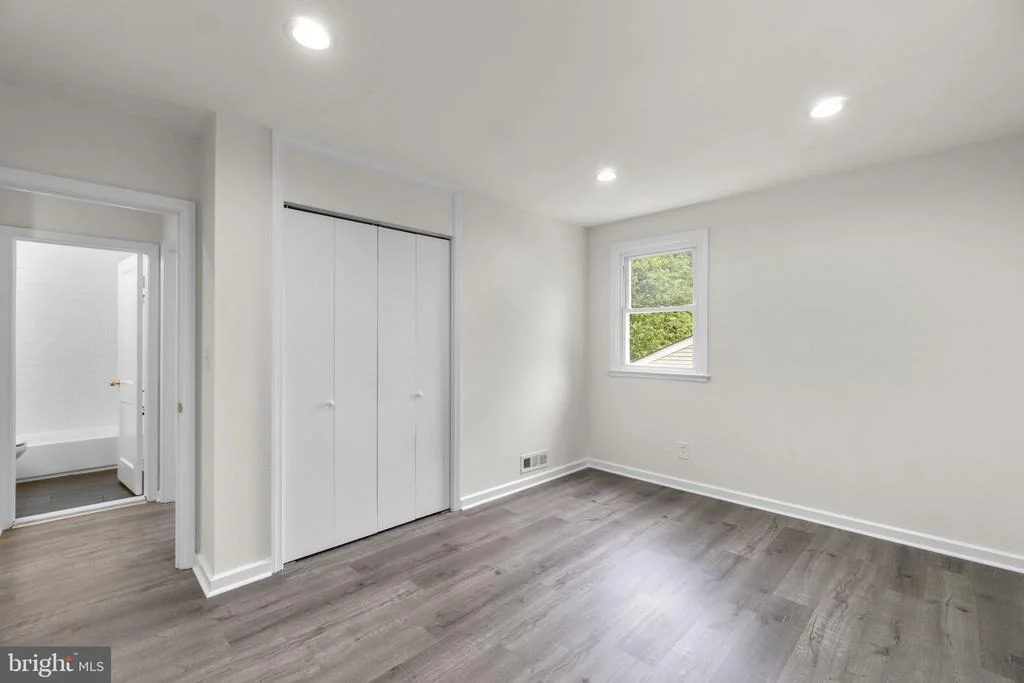 Photo of 3658 CLIFMAR ROAD