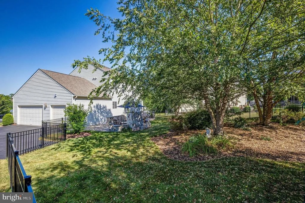 Photo of 22357 HARRIER LANE