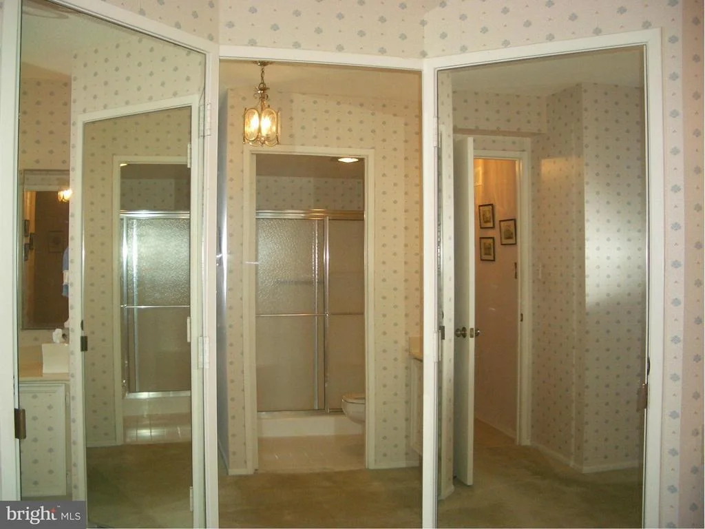 Photo of Unit 3523 at 15115 INTERLACHEN DRIVE