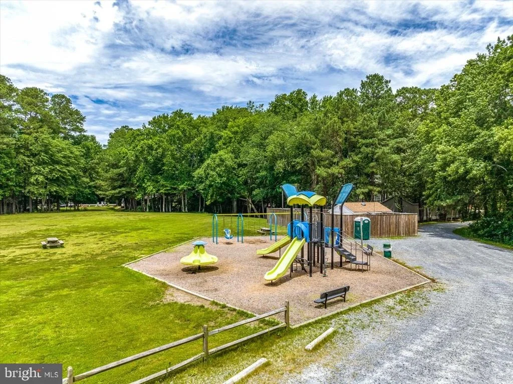 Photo of 50 WINDJAMMER ROAD
