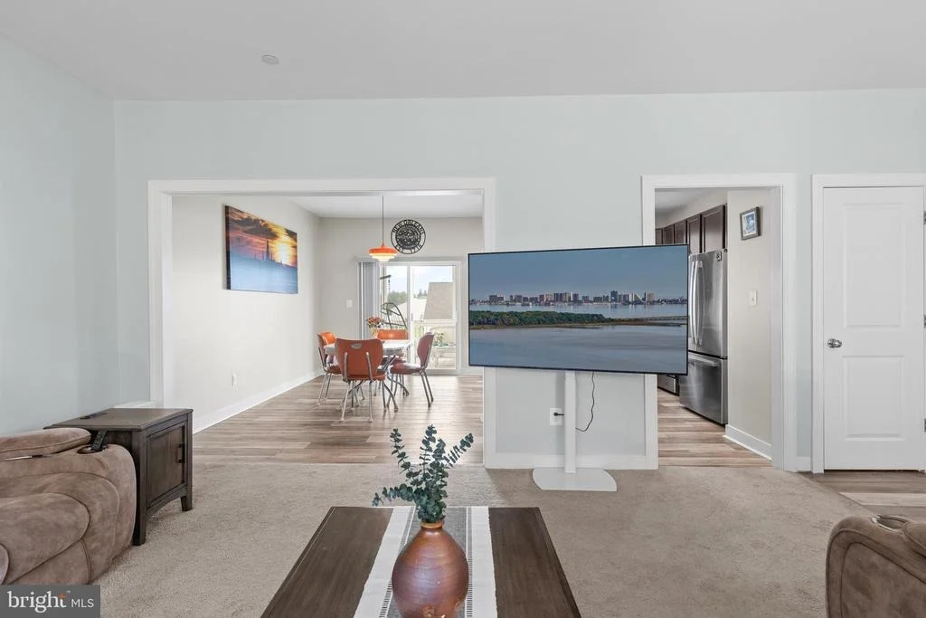 Photo of 145 REGULATOR DRIVE N