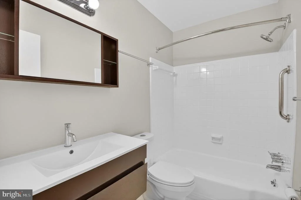 Photo of 13601 VALLEY DRIVE