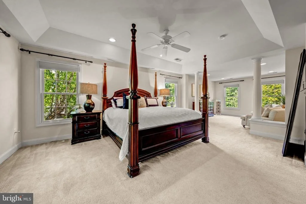 Photo of 24165 SPRING MEADOW CIRCLE