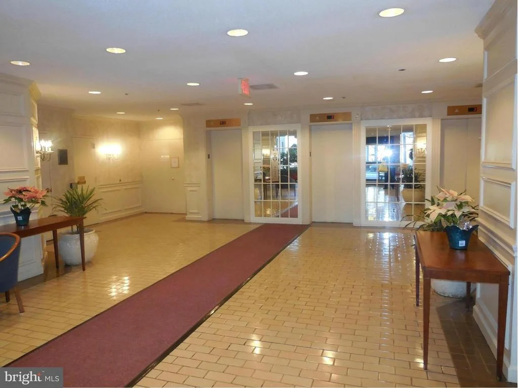 Photo of Unit 1219 at 15101 INTERLACHEN DRIVE