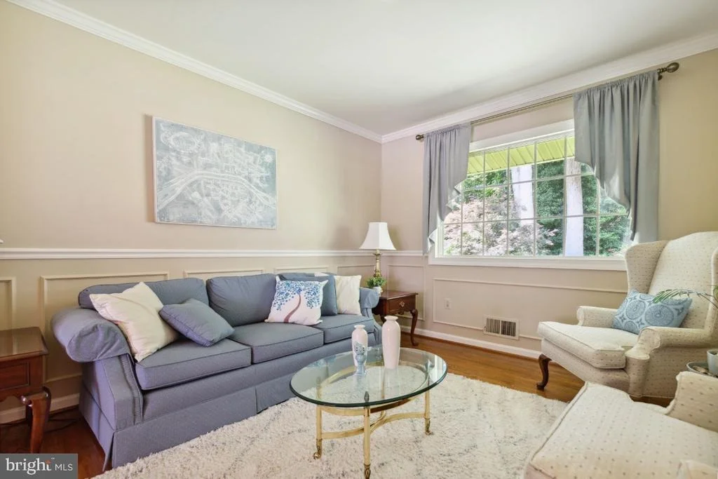 Photo of 6010 NASSAU DRIVE
