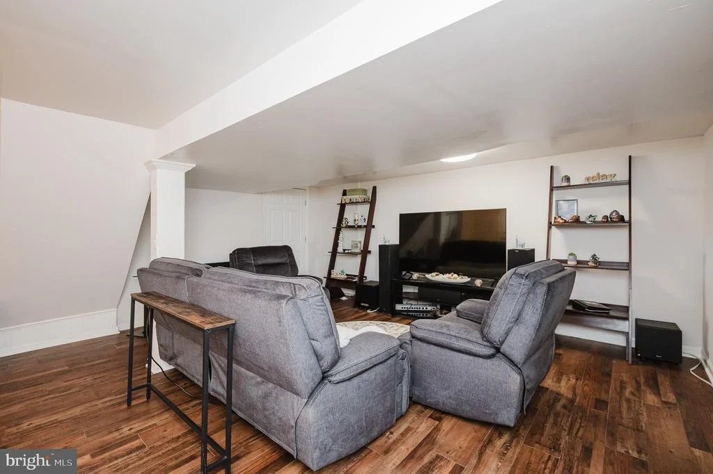 Photo of 403 WEBB LANE