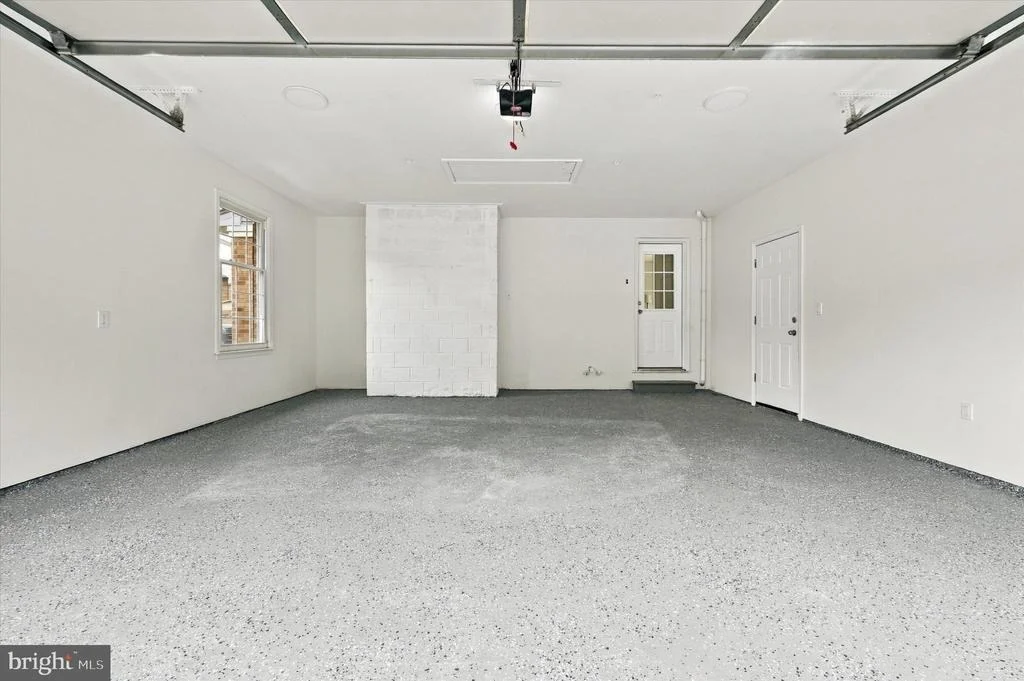 Photo of 72 BRISTLE CONE DRIVE