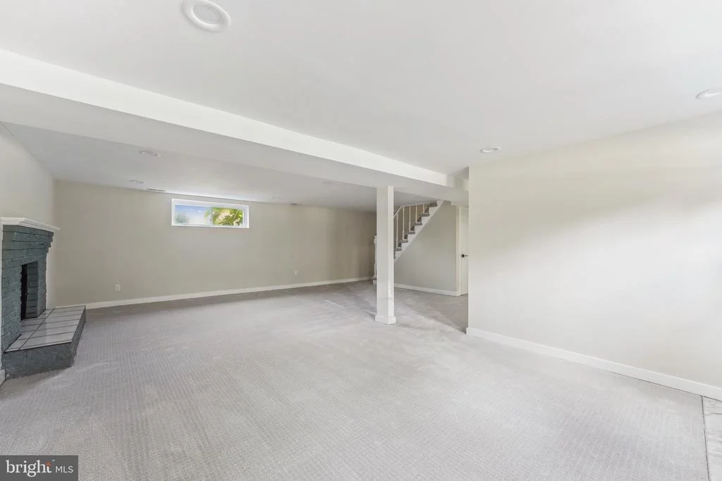 Photo of 8200 BERNARD DRIVE