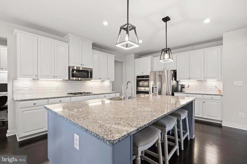Photo of 6468 BOB WHITE DRIVE