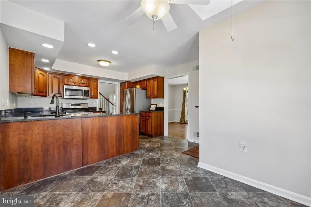 Photo of 8009 STONE RIDGE DRIVE