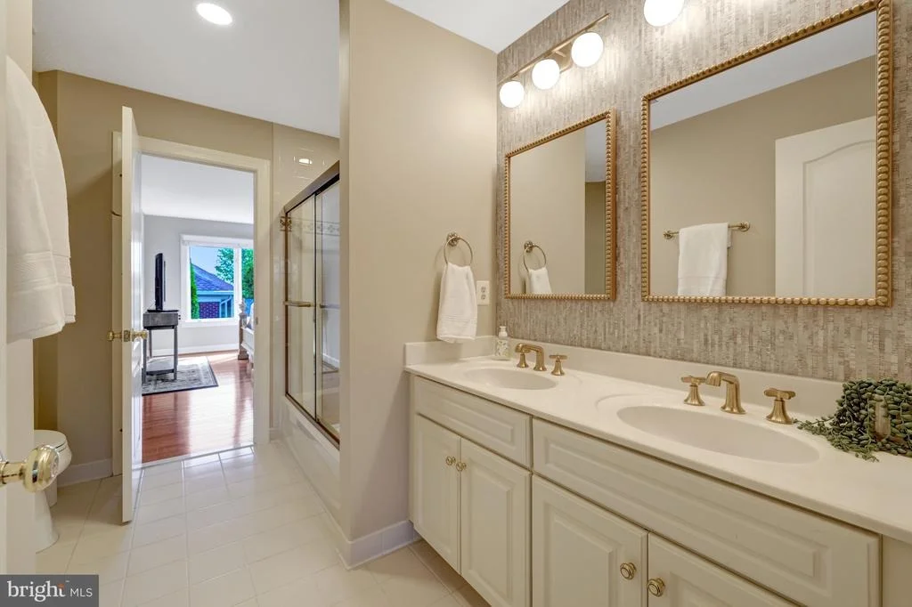 Photo of 1387 CAMERON HEATH DRIVE