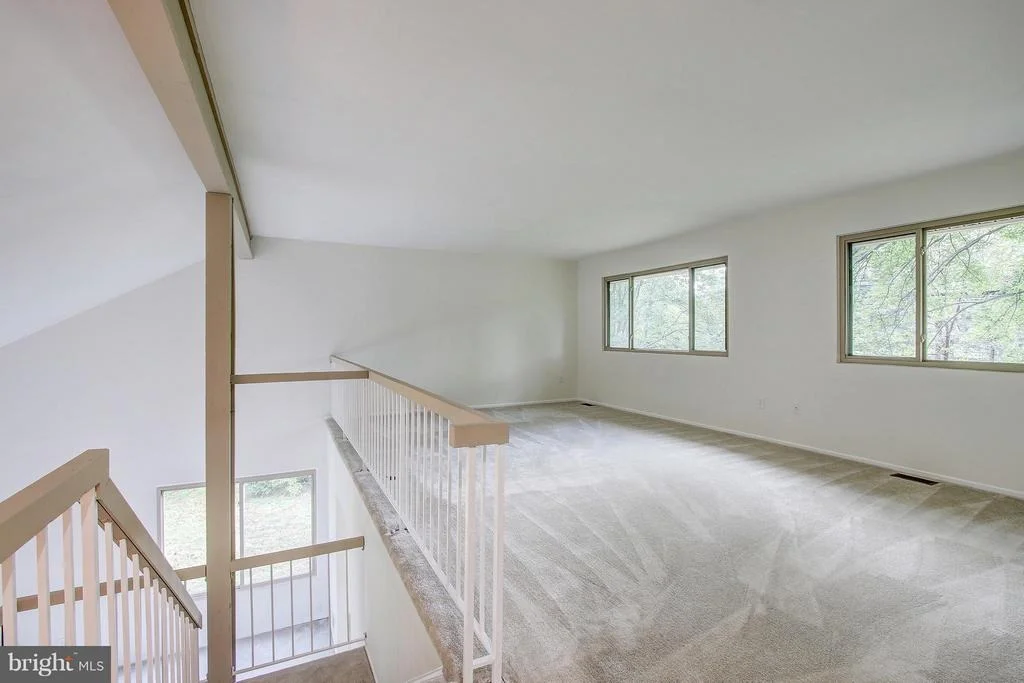 Photo of 18345 DUTCHESS DRIVE