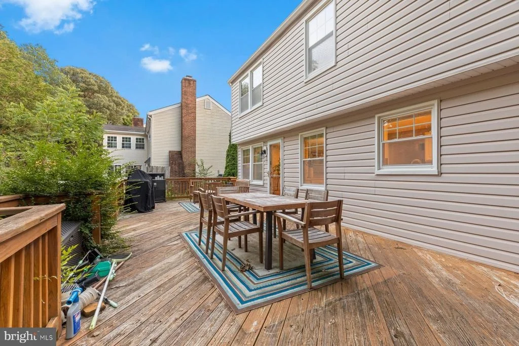 Photo of 935 MARINE DRIVE